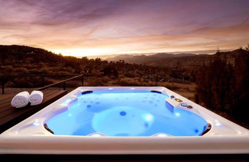 Pioneertown House | The Hoopa House Pickleball Paradise