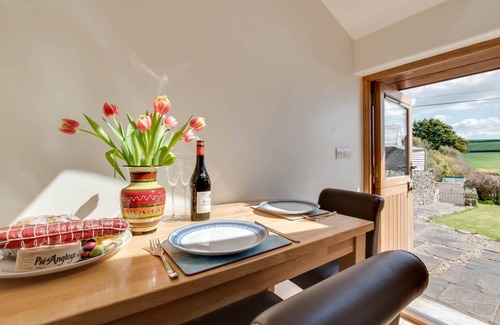 Georgeham Cottage | The Hop House
