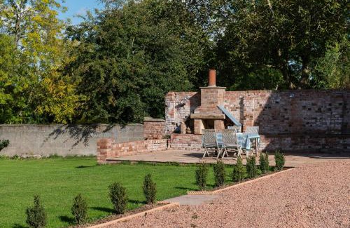 Leominster House | The Hop Kiln