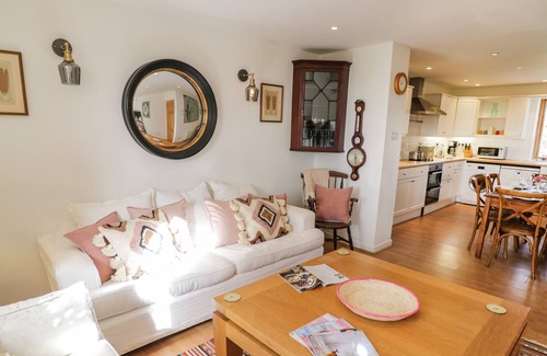 Suckley House | THE HOP KILN, pet friendly, character holiday cottage in Bromyard