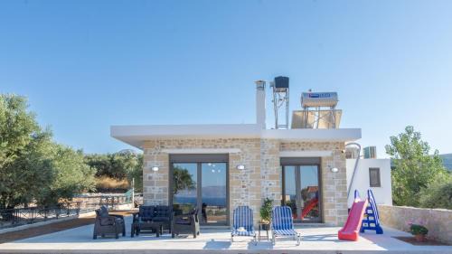 Kissamos House | The Hospitality of the 11 Brothers