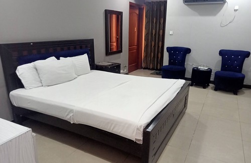 Islamabad House | The Hotel