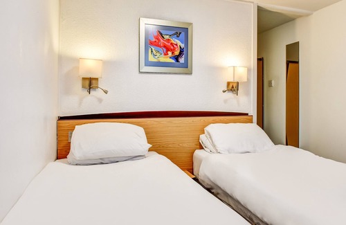 Harbury Hotel | The Hotel Rafiya, Redditch