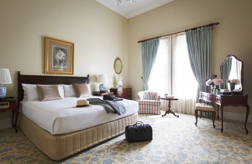 Melbourne Central Business District Hotel | The Hotel Windsor