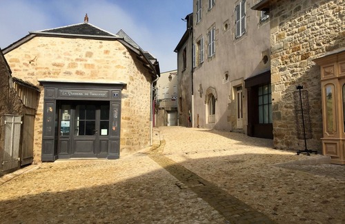 Terrasson-la-Villedieu House | The Houses of Périgord "side Vezere"