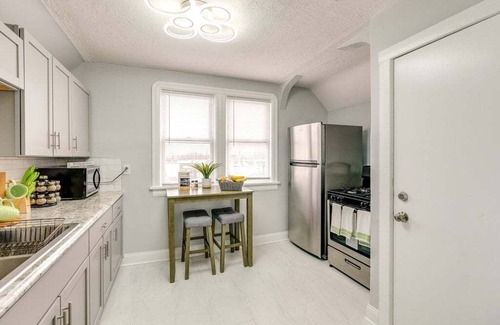 Old Brooklyn House | The House Hotels - Henninger Upper
