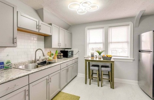 Old Brooklyn House | The House Hotels - Henninger Upper