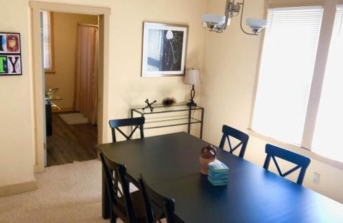 Detroit - Shoreway Apartment | The House Hotels - W47th 2 - 5 Minutes from Downtown