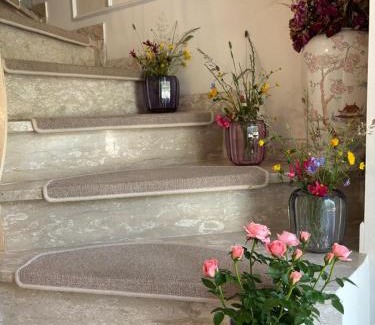 Sankt-Vith House | The House Of Flowers