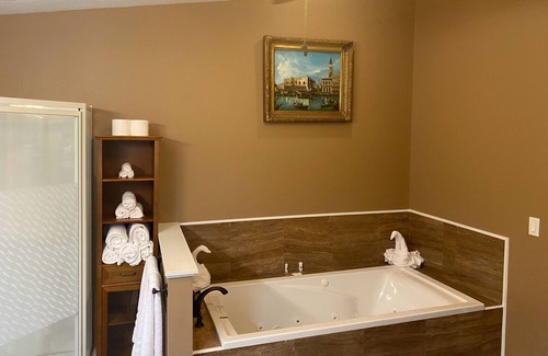 Bruno Resort | The House on the Hill - Blue Clouds Ozarks Resort