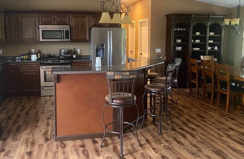 Bruno Resort | The House on the Hill - Blue Clouds Ozarks Resort