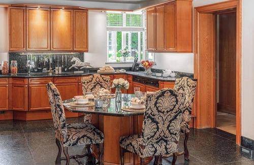 Sandy House | The House - Waresley Park Estate