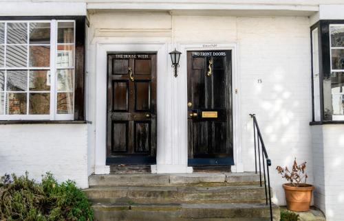 Rye Bed & Breakfast | The House with Two Front Doors