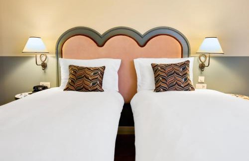 West Berlin Centre Hotel | The Hoxton, Charlottenburg