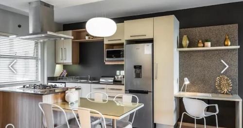 Greater Johannesburg Metropolitan Area Apartment | The hub Bryanston