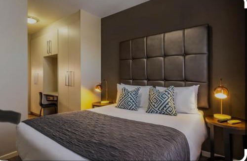 Greater Johannesburg Metropolitan Area Apartment | The hub Bryanston