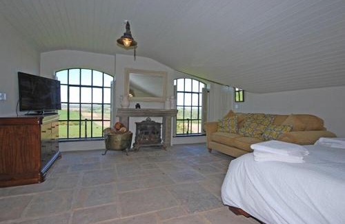 Lesbury House | The Huffy House