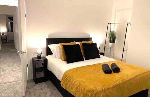 Welford Apartment | The Hughenden Townhouse/Free Parking/Wifi