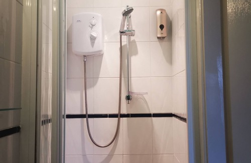 Holyhead House | The Hut Sea Front Inn