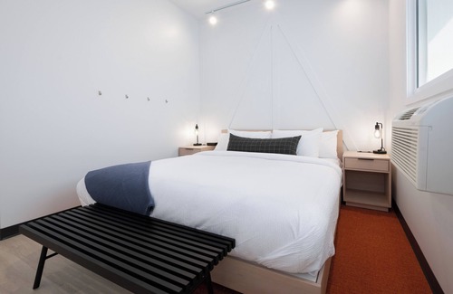 Revelstoke Hotel | The Hütte - 3 bedroom suite at the beautiful VRGE Revelstoke