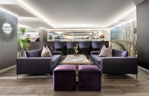 Sea Point Hotel | The Hyde All Suite Hotel