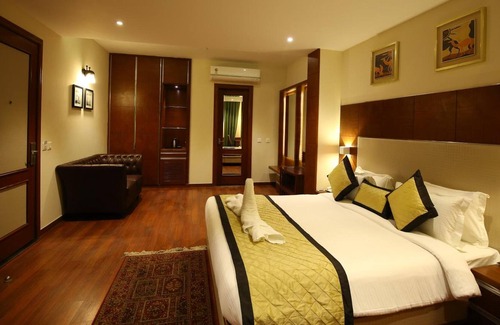 Okhla Hotel | The IC's Hotel