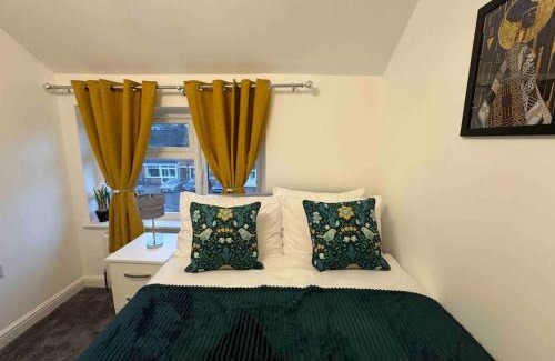 Rednal Apartment | The Ideal Spacious Home