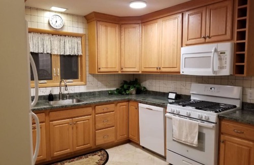 Penn Yan House | The Ideal Vacation Location in the Heart of Wine Country