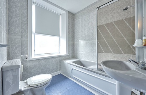 Halifax Hotel | The Imperial Crown Hotel
