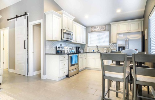 West Colorado Springs Condo | The "In-Law's" Hideout