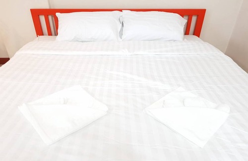 Phra Khanong Hotel | The Infinity 62