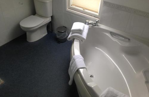 Lathones Hotel | The Inn At Lathones