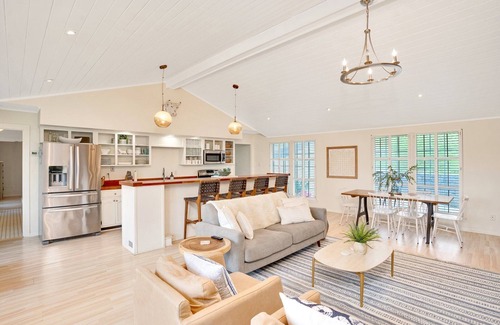 Soddy-Daisy House | 🏝🌊The Ironwood - a PMI Scenic City Vacation Rental