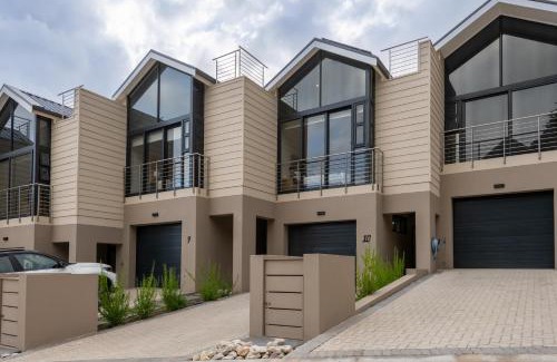 Wilderness Villa | The Ironwood