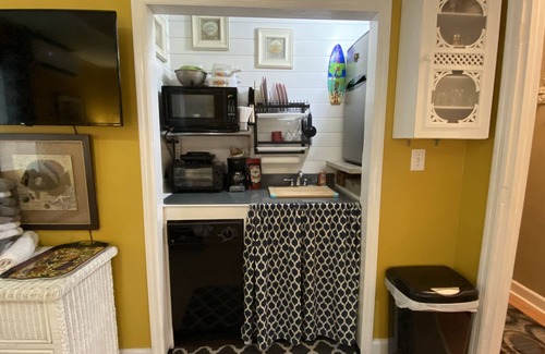 Macon Apartment | The Jacque - 1BD/1BA Efficiency Apartment - Near Lake Tobesofkee