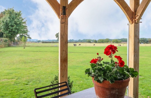 Rugeley Cottage | The Jenny Wrennery