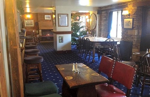 Kington St Michael Hotel | The Jolly Huntsman