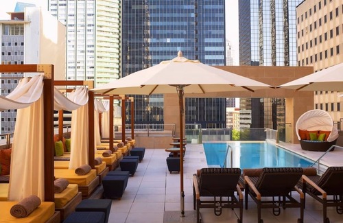 Downtown Dallas Hotel | The Joule Dallas – Deluxe Loft Suite with Two-Story Layout & Art Design