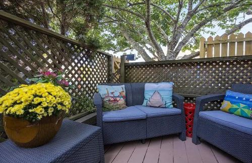 Provincetown Hotel | The Joyce Ellen