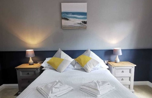 Pelynt Bed & Breakfast | The Jubilee Inn