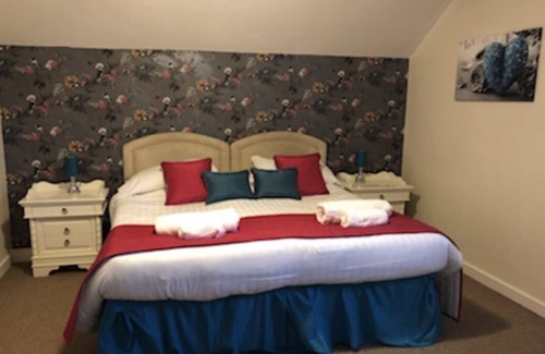 Newton Grange Bed & Breakfast | The Jug and Glass Inn