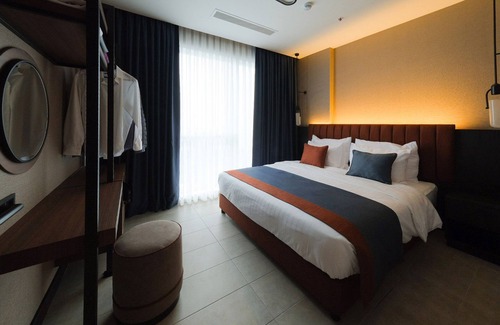 Serifali Mahallesi Hotel | The Kailyn Hotels & Suites Atasehir