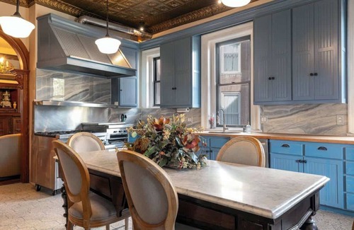 Pendleton Heights Other | The Kansas City Mansion