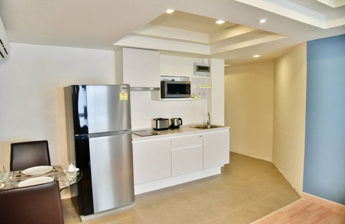 Khlong Tan Apartment | The Kaze 34 Hotel and Serviced Residence
