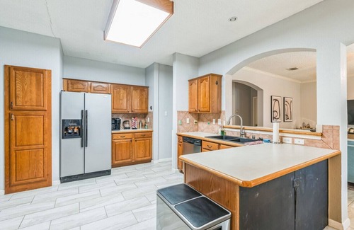 Rowlett House | The Kendall | Cozy Home and Pool