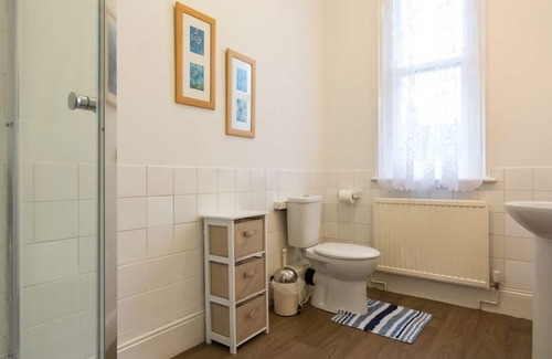 Liverton Bed & Breakfast | The Keyberry Hotel