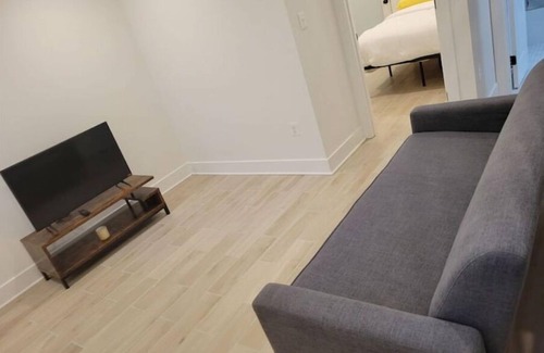 Bellevue Apartment | The Kickback!