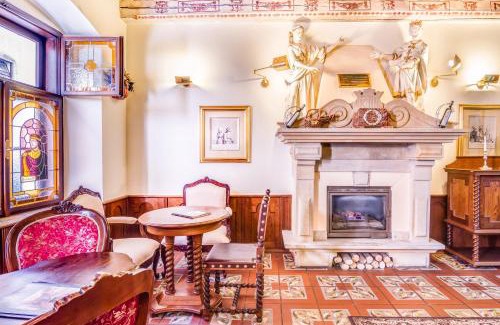 Hradcany Hotel | The King Charles