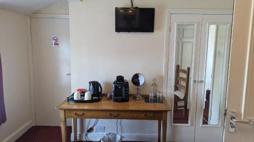 Boston Bed & Breakfast | The King's Arms