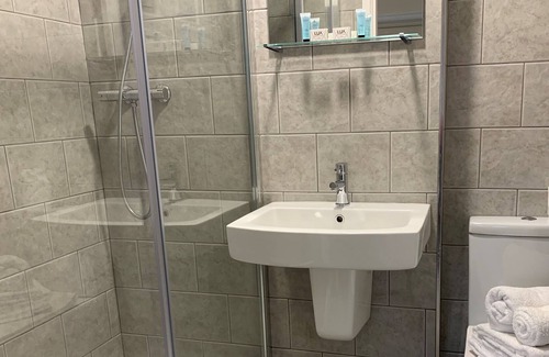 Warrington Bed & Breakfast | The Kings Head